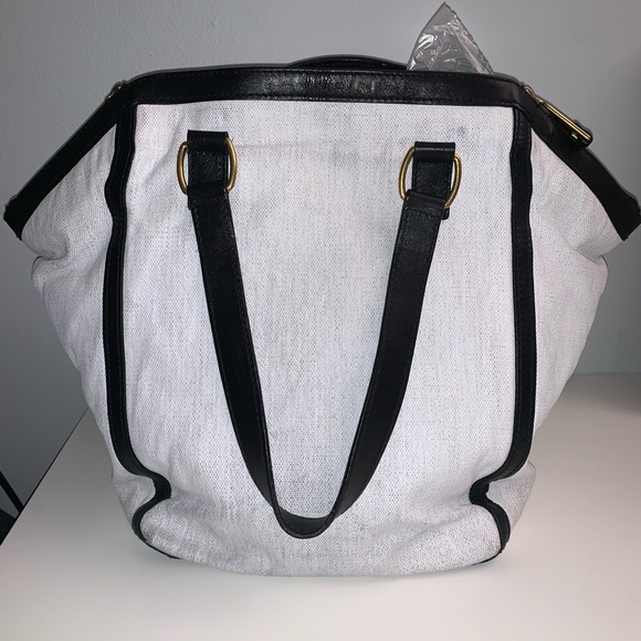 Yves Saint Laurent Downtown Tote - Picture 2 of 8